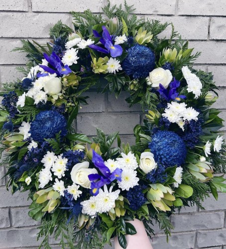 17 inch Blue and White Wreath