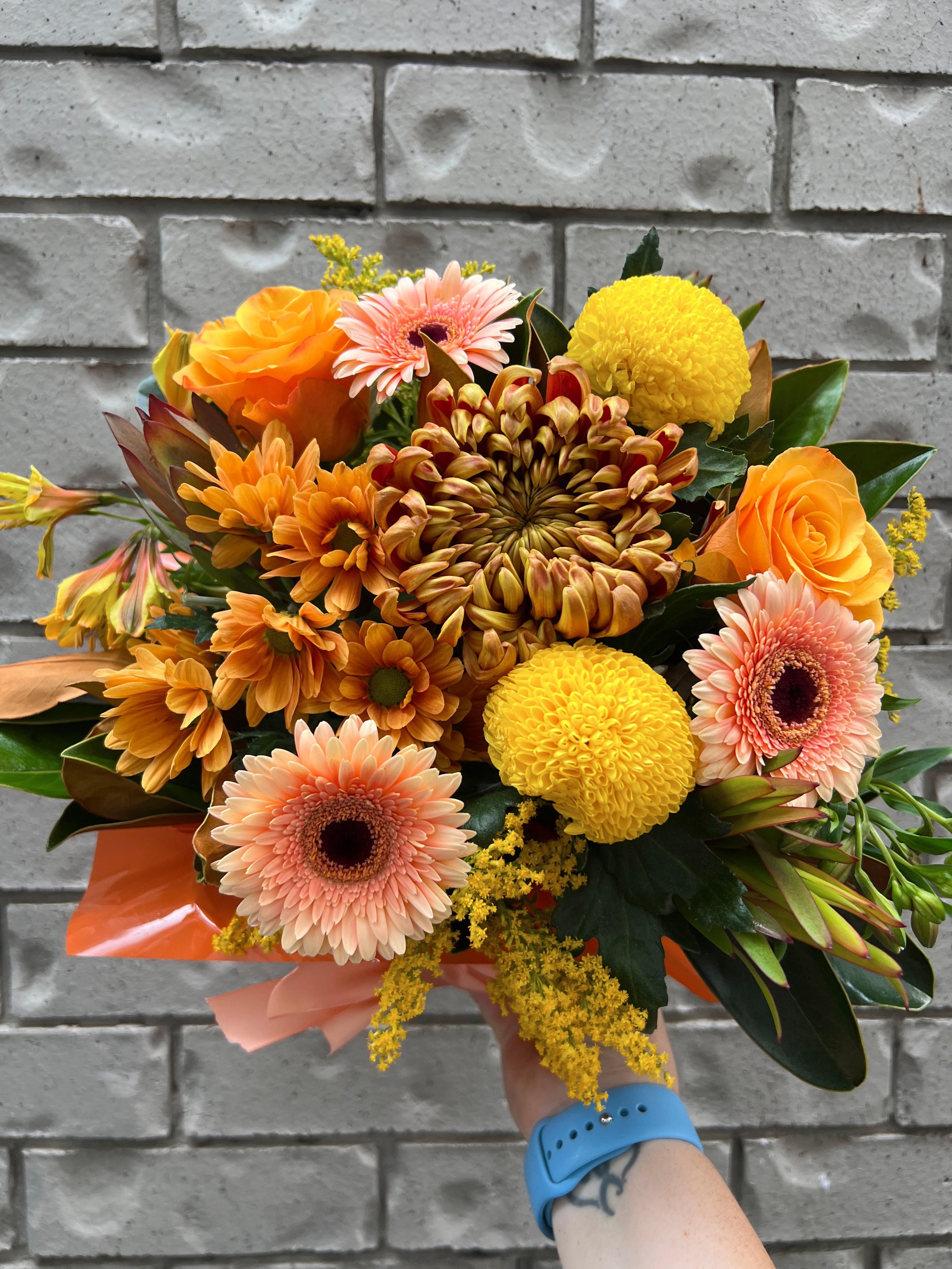 Peach Melba Small Arrangement