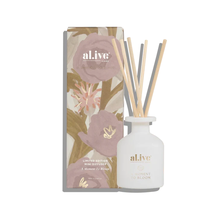 Mini Diffuser - A Moment To Bloom
