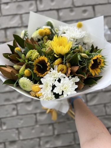 Lemon Meringue Medium Bouquet