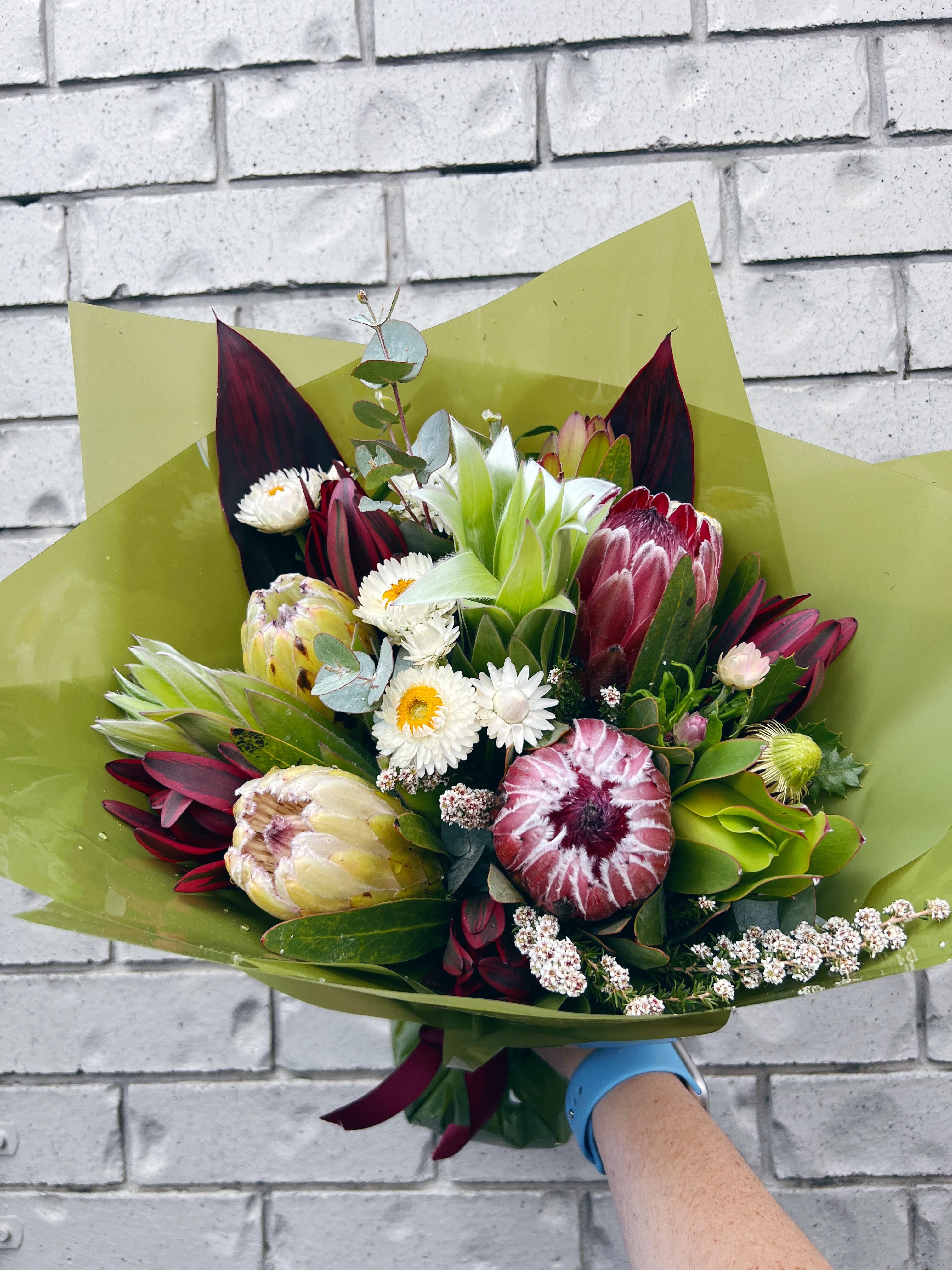 Rustic Wildberry Tart Medium Bouquet