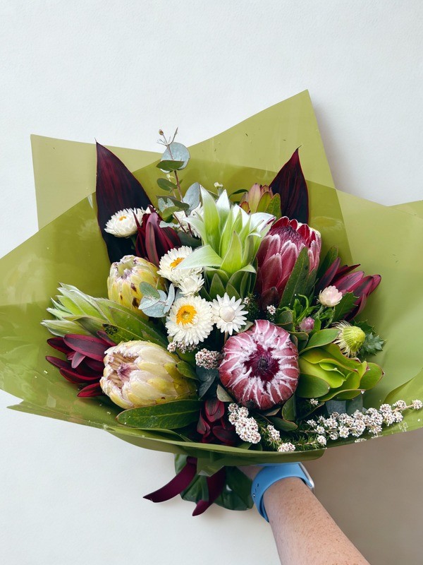 Rustic Wildberry Tart Medium Bouquet