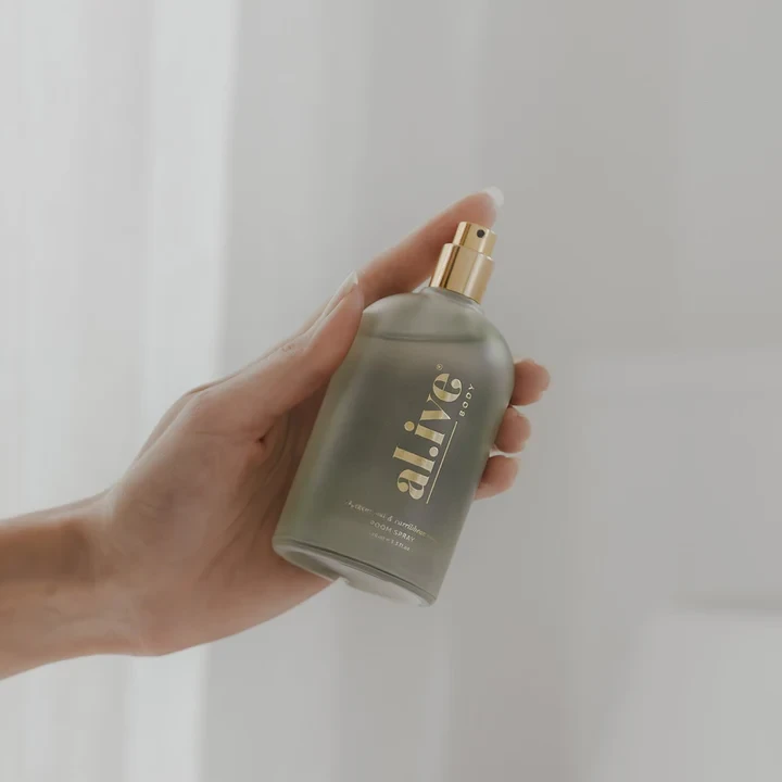 Blackcurrant & Caribbean Wood Room Spray