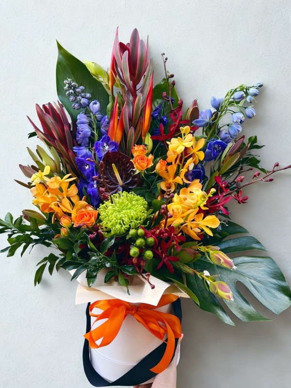 Tropical Tart Medium Arrangement