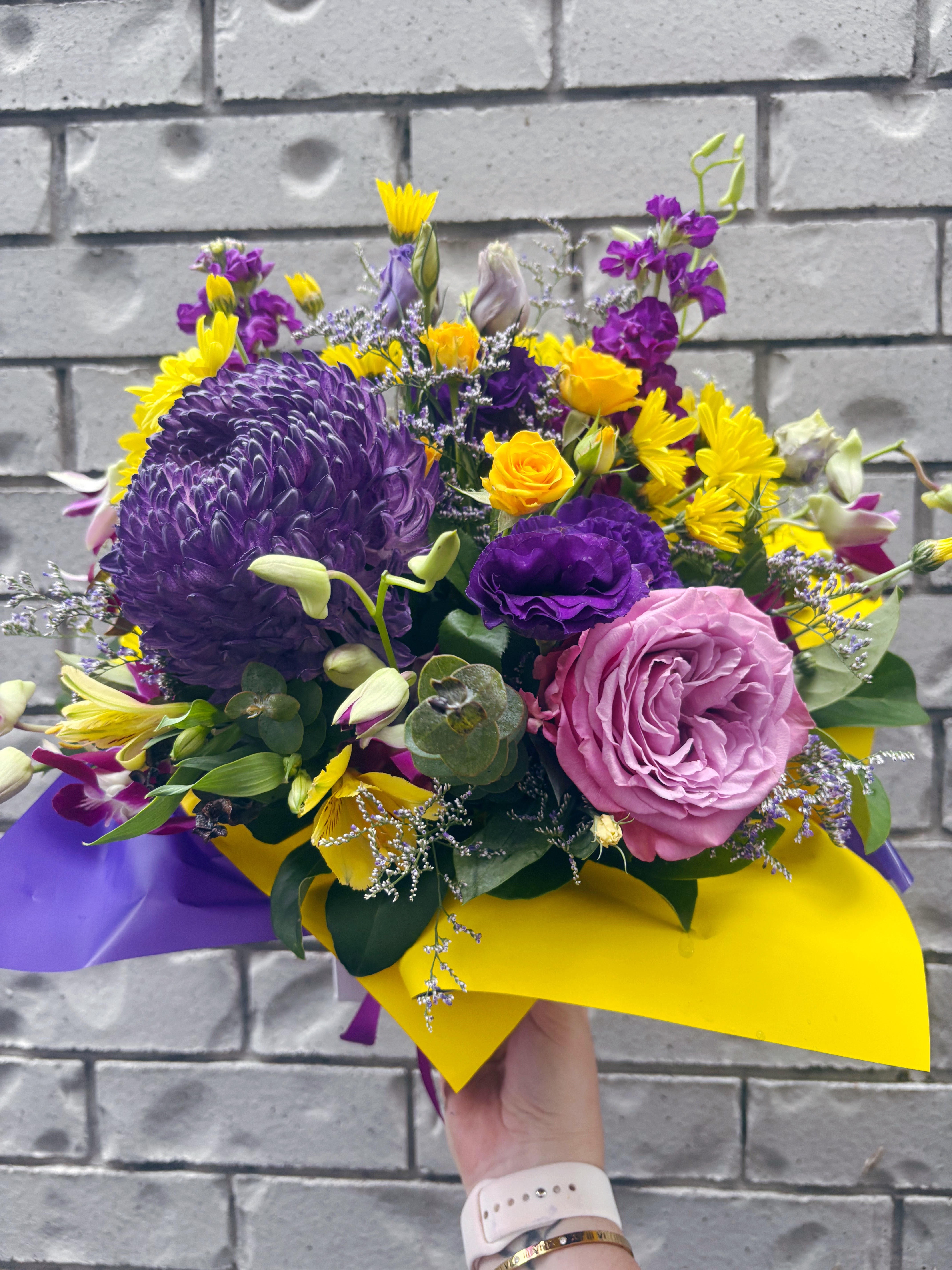 Passionfruit Gelato Small Arrangement