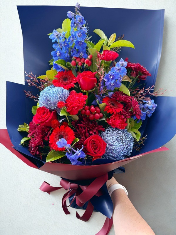 Fruits of the forest cobbler large bouquet