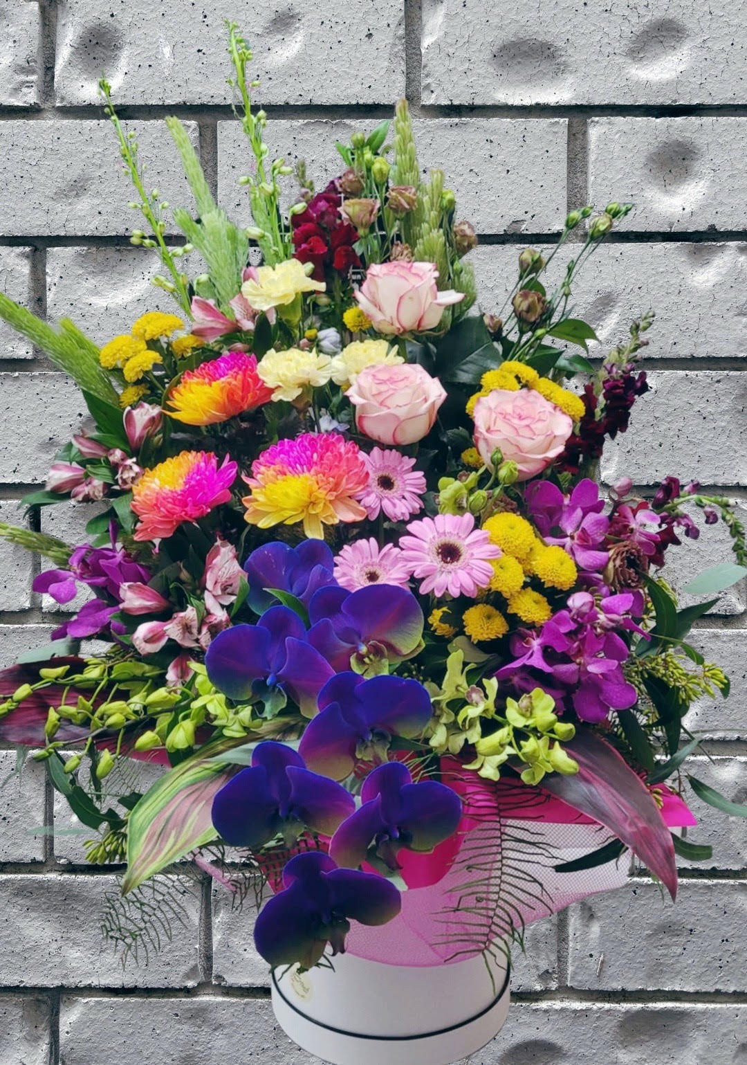 Cupcake Premium Arrangement