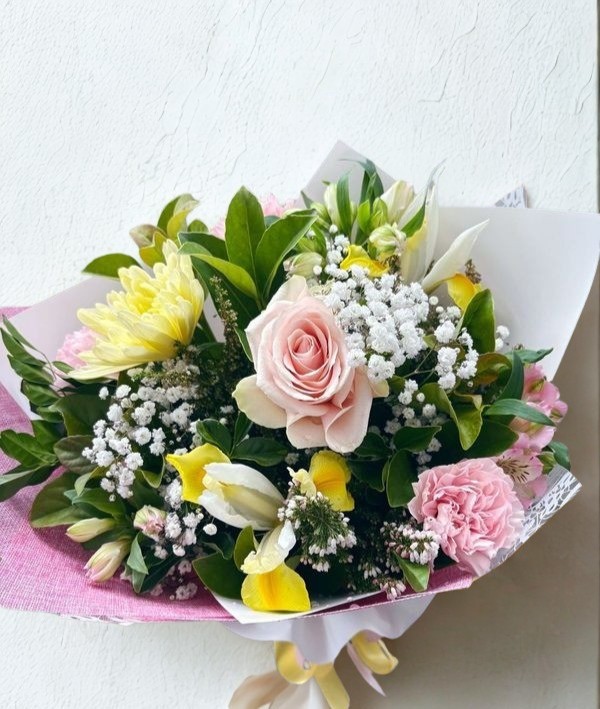 Battenberg Cake Medium Bouquet