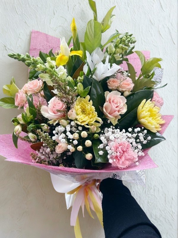 Battenberg Cake Large Bouquet