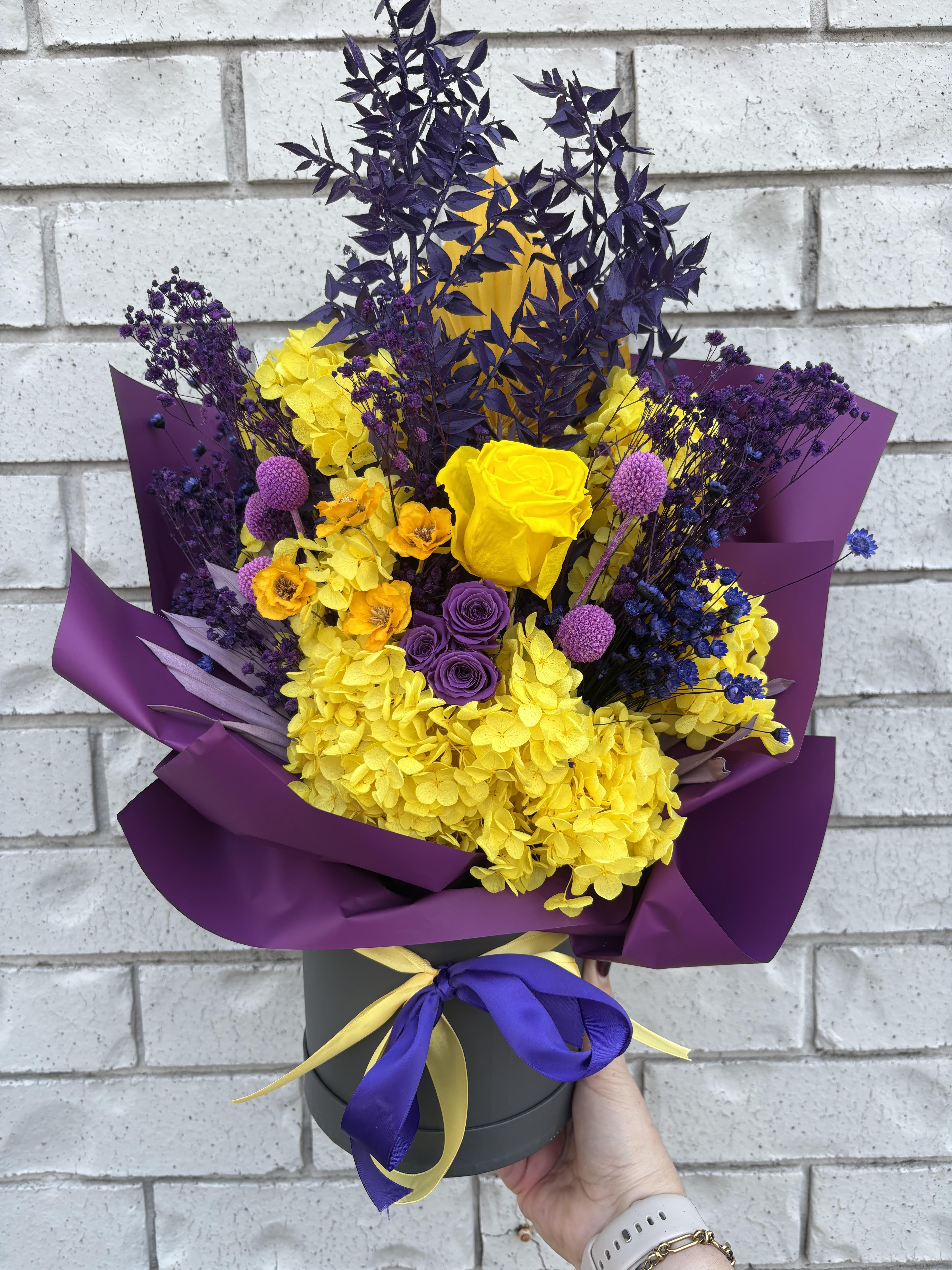 Passionfruit Gelato Dried Arrangement