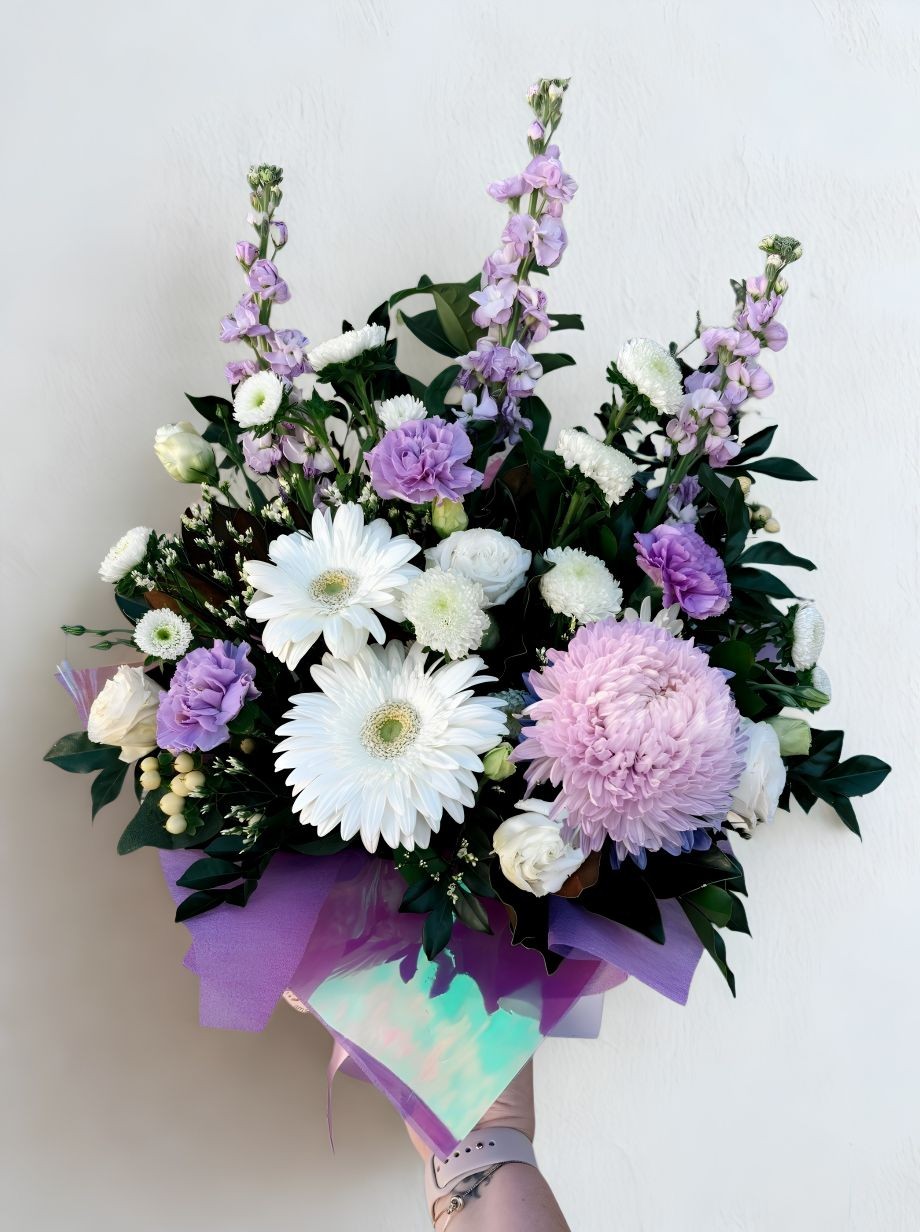 Ube Mochi Medium Arrangement